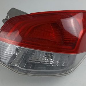CALAVERA TRASERA DERECHA DODGE ATTITUDE 2015-2018 CD015-018