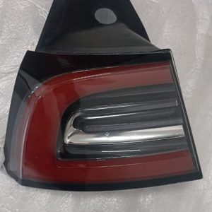 CALAVERA TRASERA IZQUIERDA TESLA MODELO 3 2017-2023