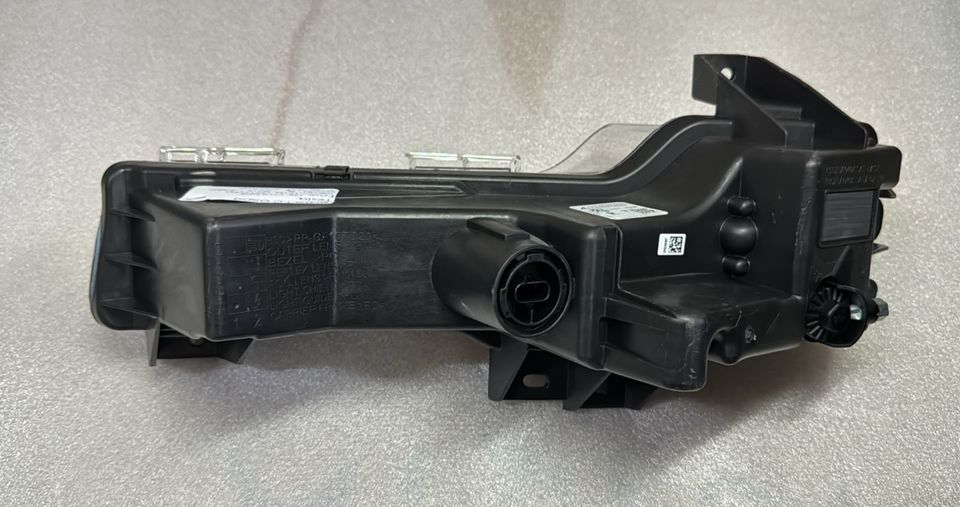 FARO DE NIEBLA DELANTERA DERECHA TESLA MODEL 3 2017-2020 6002 TC0504 - Imagen 2