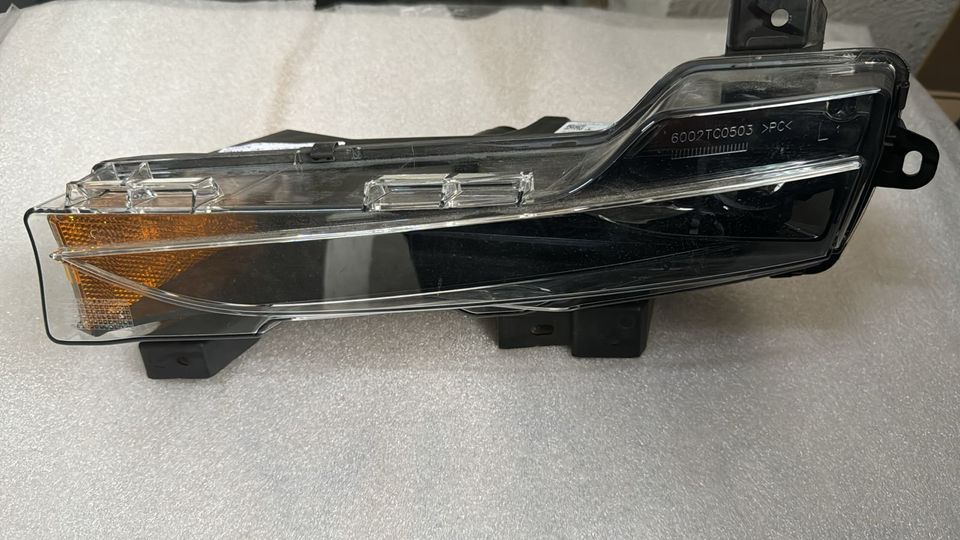 FARO DELANTERO IZQUIERDO TESLA MODEL 3 2017-2020 6002TC0503