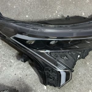 FARO DELANTERO DERECHO KIA K3 2023  92102BC100