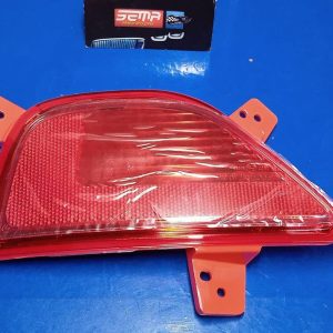 REFLECTOR DE LUZ TRASERA DERECHA CHEVROLET TRAX 2017-2019 42598151