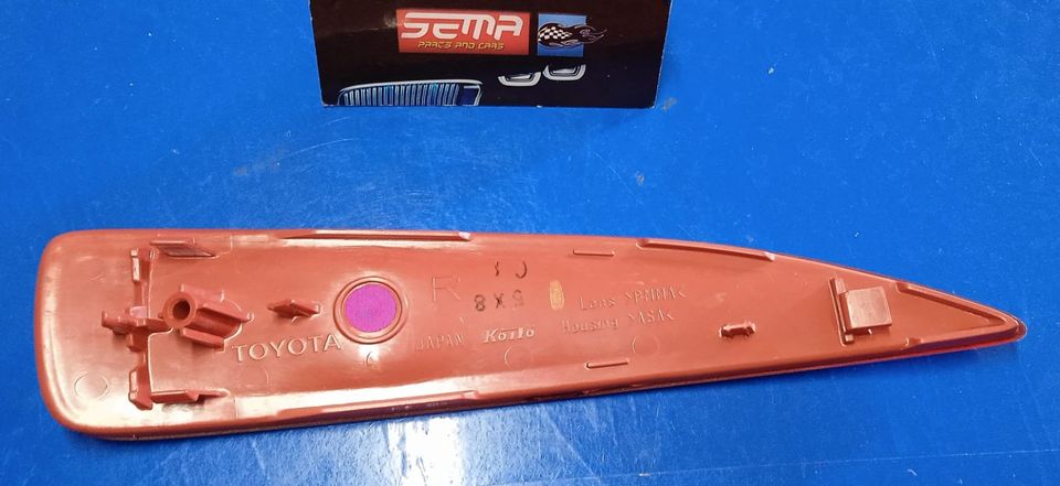 REFLECTOR DE LUZ TRASERA DERECHA TOYOTA YARIS 2012-2014 52164-52100 - Imagen 2