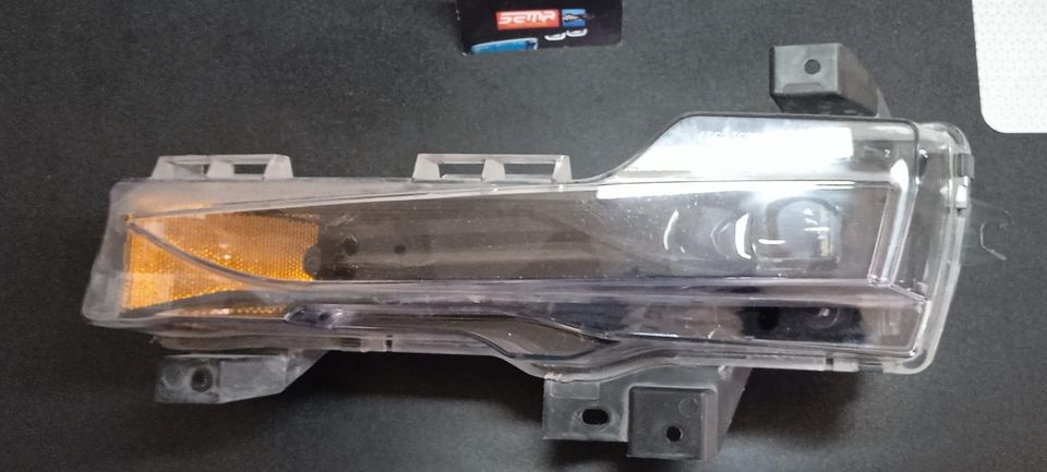 FARO ANTINIEBLA DELANTERO IZQUIERDO TESLA MODEL 3 2017-2022 1077391-00-F