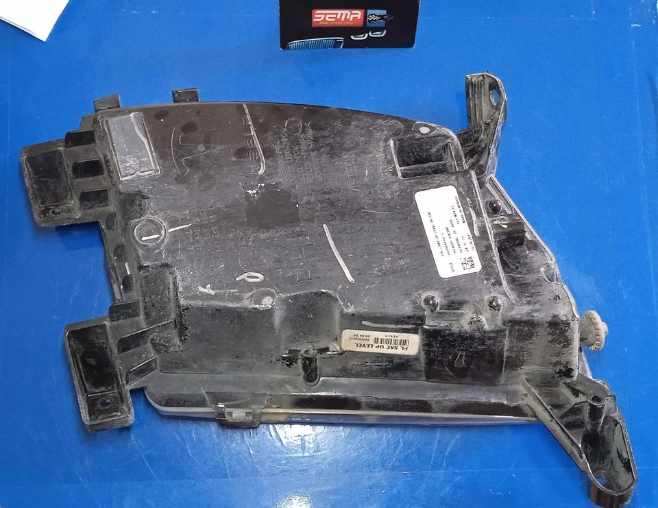 FARO ANTINIEBLA DEANTERO DERECHO TESLA MODEL S 2012-2021 00132688 - Imagen 2