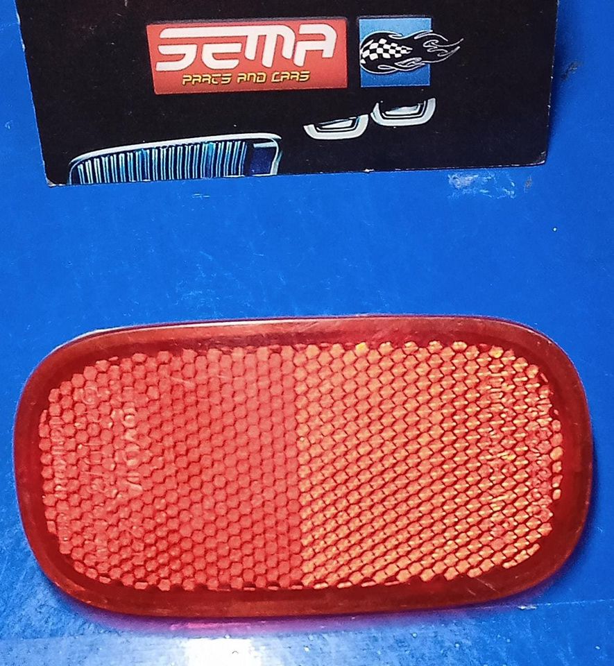 REFLECTOR DE LUZ TRASERA DERECHA TOYOTA RAV 4 2002-2006 E13 023616