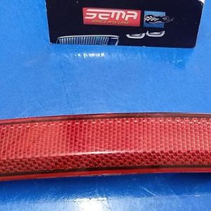 REFLECTOR DE LUZ TRASERA DERECHA VOLKSWAGEN POLO 2015-2019 6RG.945.106