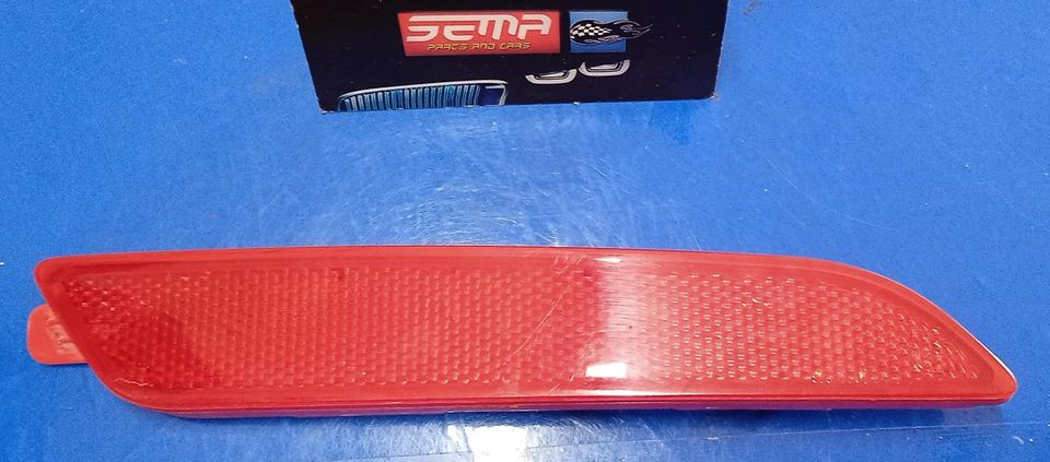 REFLECTOR DE LUZ TRASERA DERECHA KIA RIO 2012-2015 92406-H91
