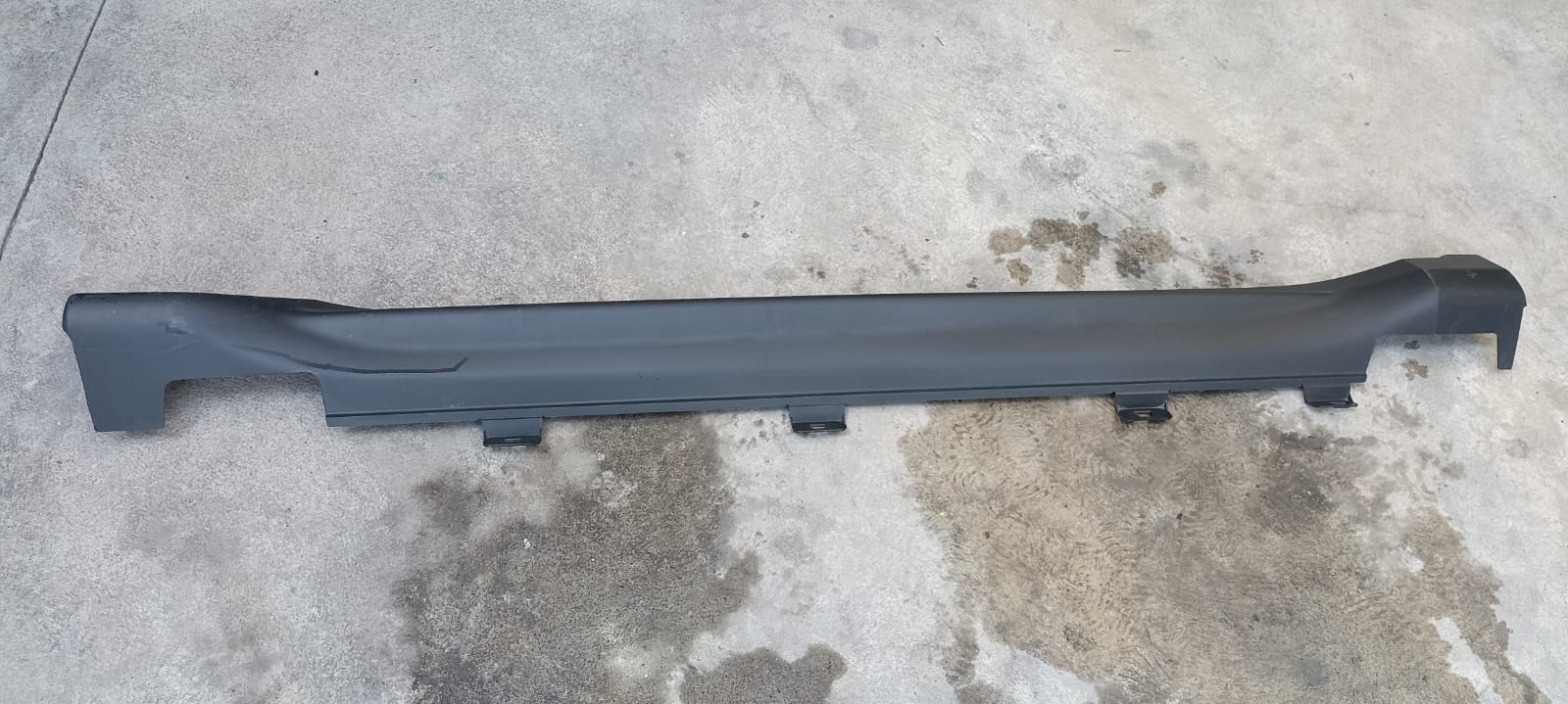 SPOILER LATERAL IZQUIERDO HONDA HR-V 2016-2019 ORIGINAL T7W-A010