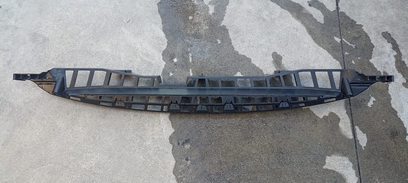 SOPORTE CENTRAL TRASERO LAND ROVER RANGE ROVER SPORT 2018 ORIGINAL DK62-17B861-AB