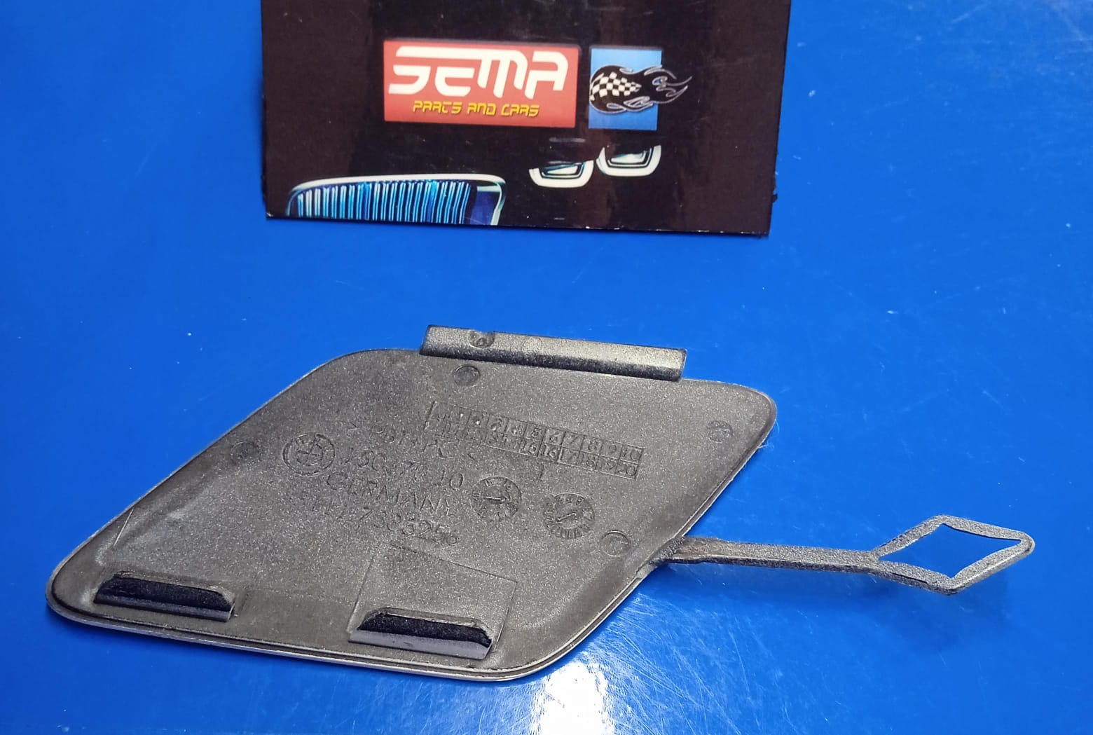 Tapa tirón FR(Delantera) BMW 530I 2017-2020 51117385256 - Imagen 3