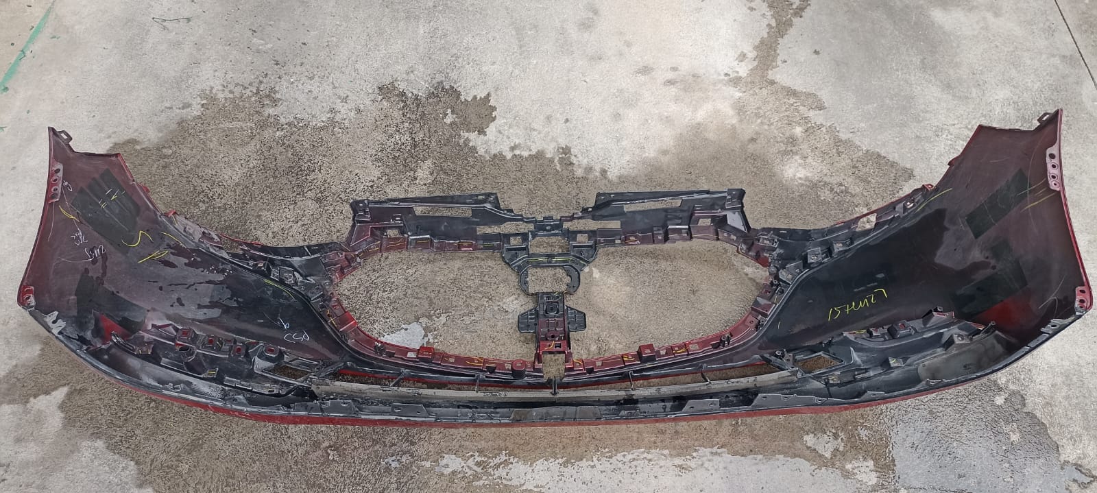 FACIA DELANTERA MAZDA 3 2019 ORIGINAL CON DETALLE BDTS-50031 - Imagen 2