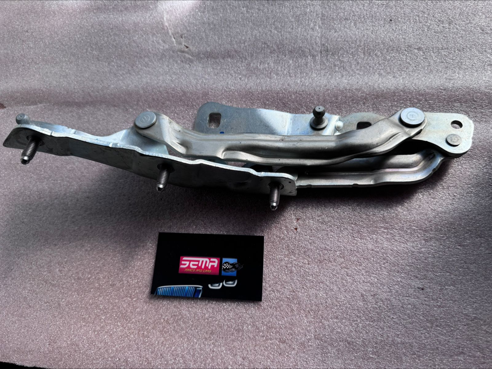 BISAGRA DE COFRE IZQUIERDO TESLA MODEL 3 2018-2022 1667398-00-B - Imagen 2