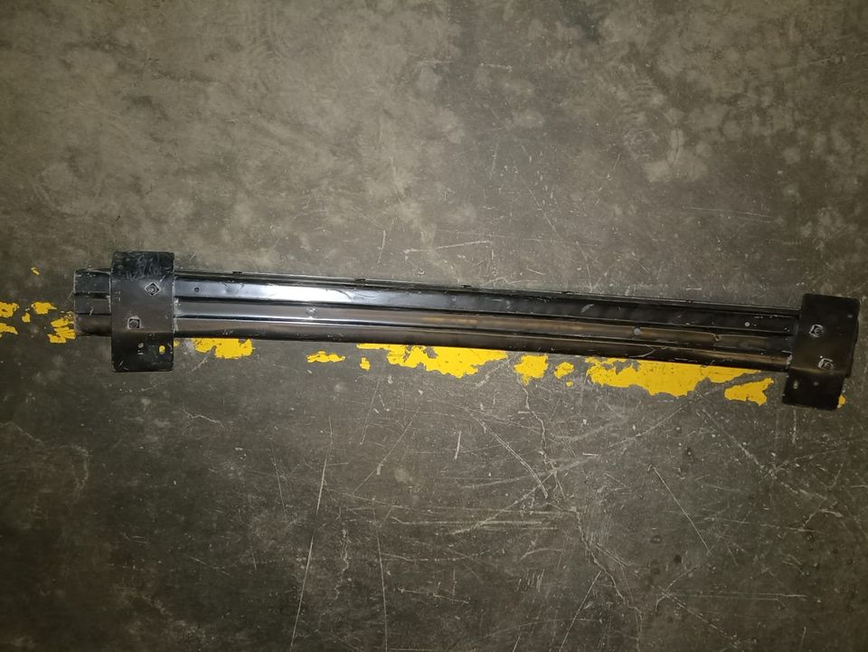 REFUERZO DELANTERO CHRYSLER SEBRING SEDAN 2001-2006 05303899AA - Imagen 2