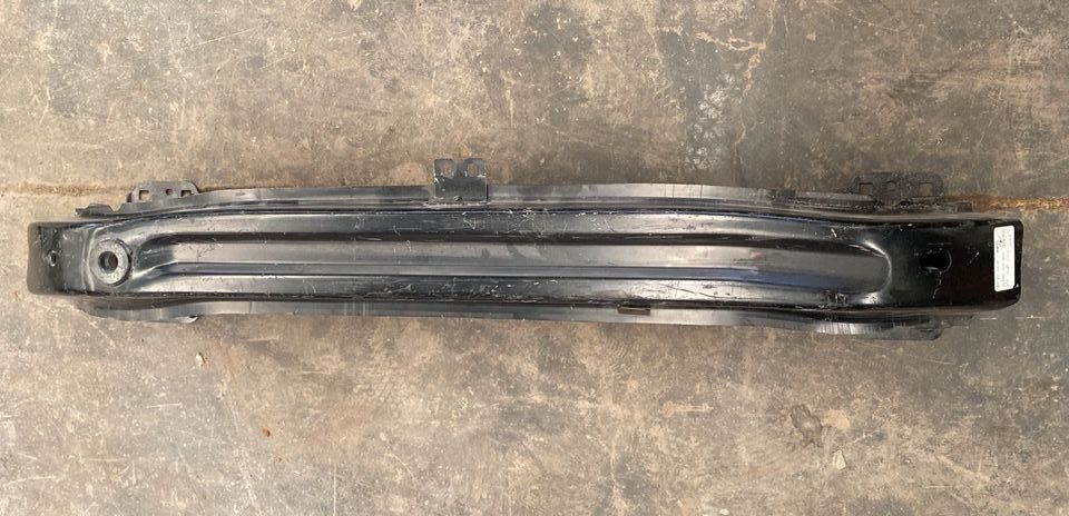 REFUERZO DELANTERA VOLKSWAGEN JETTA A6 0532344 2011-2013