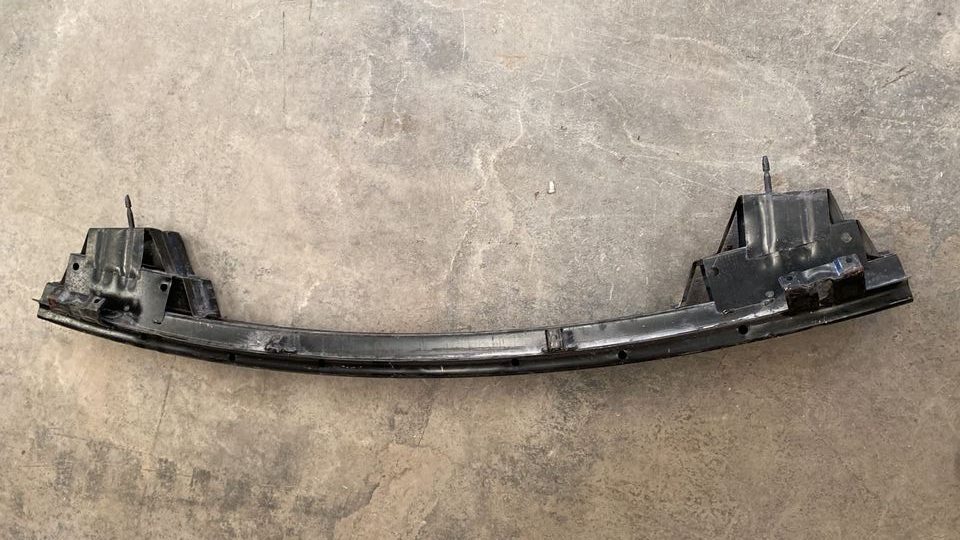 REFUERZO DELANTERO HYUNDAI VERNA 58744152 2004-2018 - Imagen 2