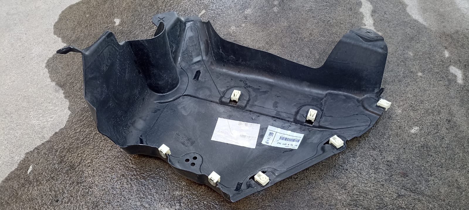 CUBIERTA TRASERA IZQUIERDA DE CARROCERIA BMW MA G82 2019-2024 ORIGINAL 51 75 9 477 342 - Imagen 2