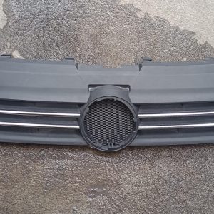PARRILLA VOLKSWAGEN VENTO 2014-2015 ORIGINAL 6RU-853-653