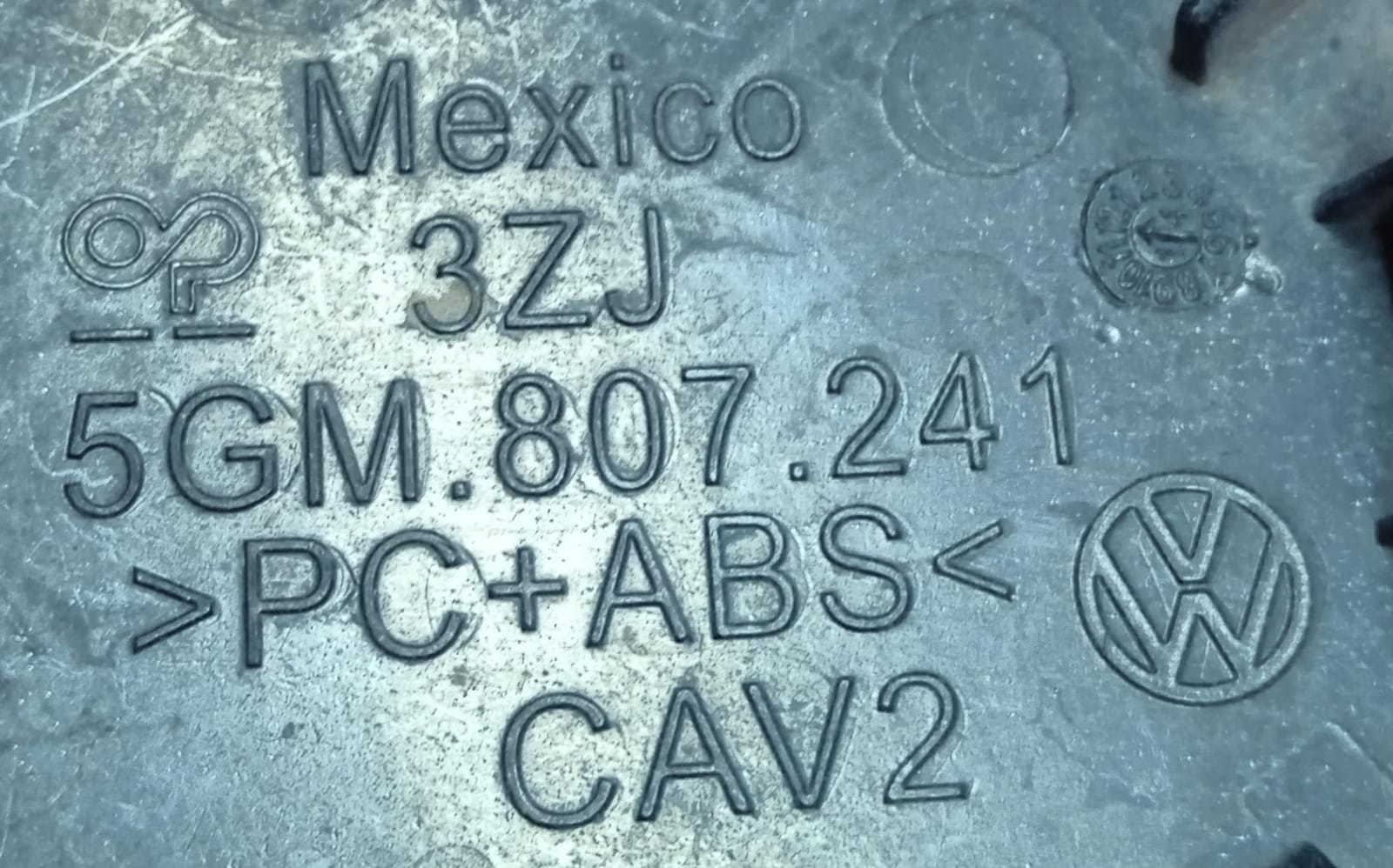 Tapa tirón FR(Delantera) VW Golf 2015-2017 5GM.807.241 - Imagen 4