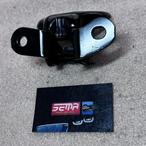 BISAGRA DELANTERA DERECHA TOYOTA YARIS 2012-2014 6873002080