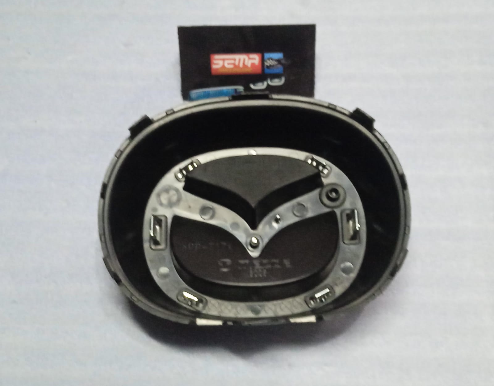 SOPORTE DE REJILLA RADIADOR DELANTERA MAZDA CX3 2016-2018 D10J50716 - Imagen 2