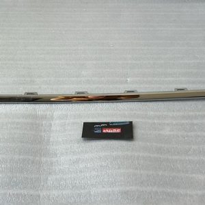 Moldura Trasera De Facia Volkswagen Vento 2016-2018 6RF853835A