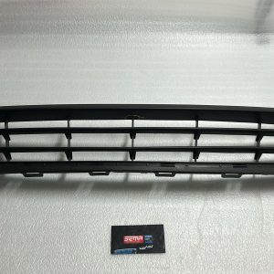 Rejilla Central Volkswagen Jetta 2011-2014 (Usado)