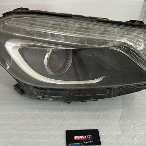 Faro Delantero Derecho Mercedes Benz Clase A 2012-2015 (Usado)A1768204361KZ