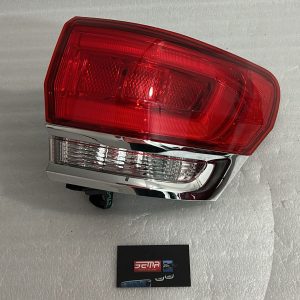 Calavera Derecha Jeep Grand Cherokee 2014-2016 04232010