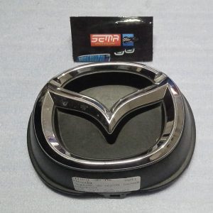SOPORTE DE REJILLA RADIADOR DELANTERA MAZDA CX3 2016-2018 D10J50716