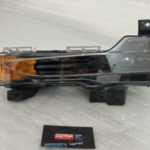 Faro Antiniebla Izquierdo Tesla Model 3 2017-2020 (Usado) 7389F03042311162