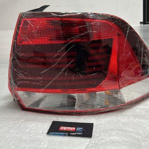 Calavera Derecha Volkswagen Vento 2015-2017 (Usado)6RF945096
