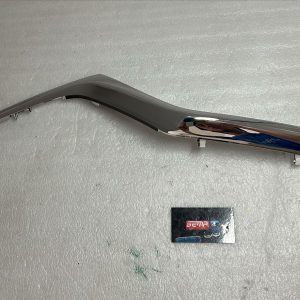 Moldura De Parrilla Izquierda Honda Crv 2017-2019 71173TLAA000