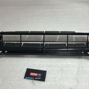 Marco Radiador Inferior Mercedes Benz Clase A 2014-2019 A1765040018