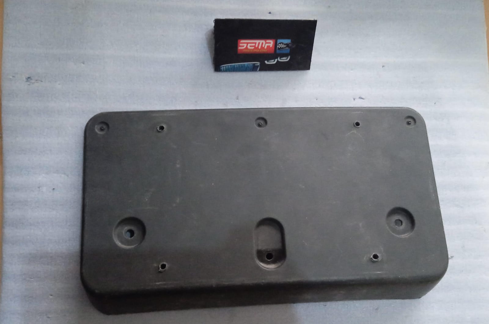 SOPORTE DE MATRICULA TESLA MODEL X 2016-2020 1057156-00-A