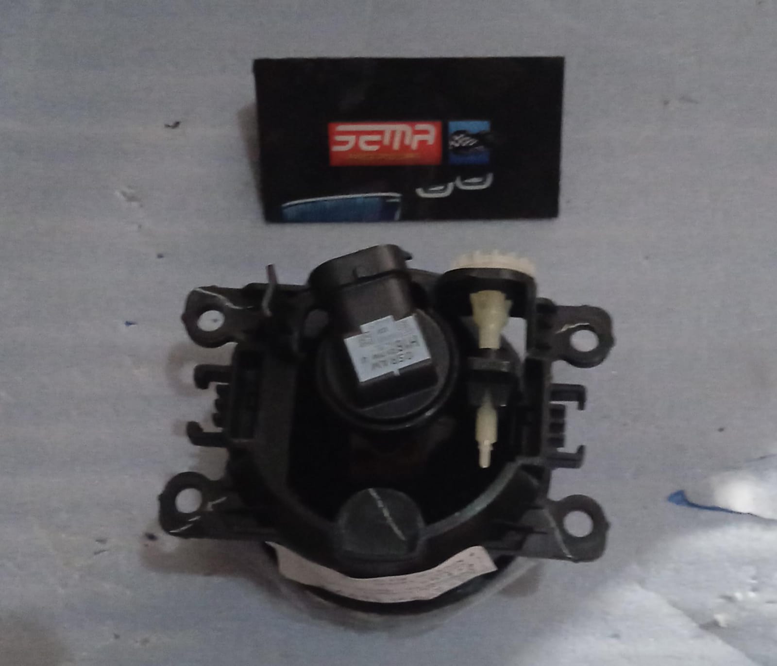 FARO DE NIEBLA DELANTERO DERECHA SUZUKI ERTIGA 2018-2021 35500M66R00 - Imagen 2