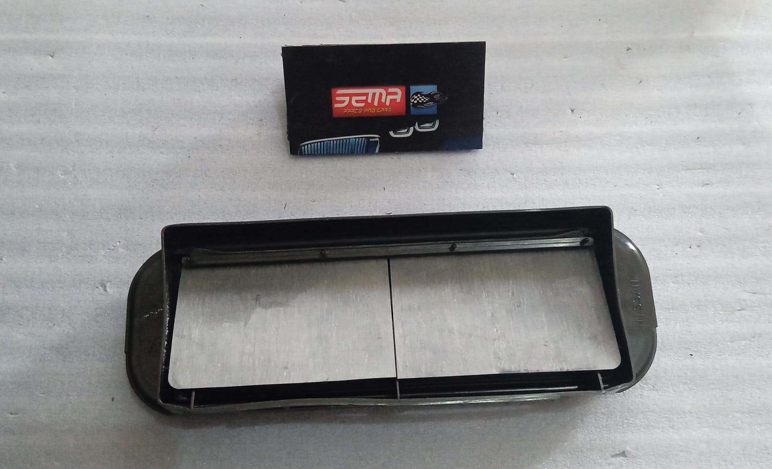 REJILLA COSTADO TRASERA NISSAN MARCH 2018 76804-1HM1A