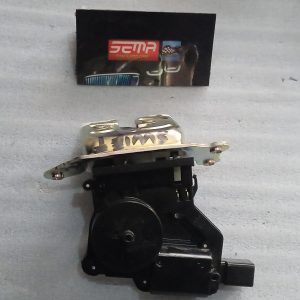 CHAPA CAJUELA SUZUKI SWIFT 2018-2025 97121500