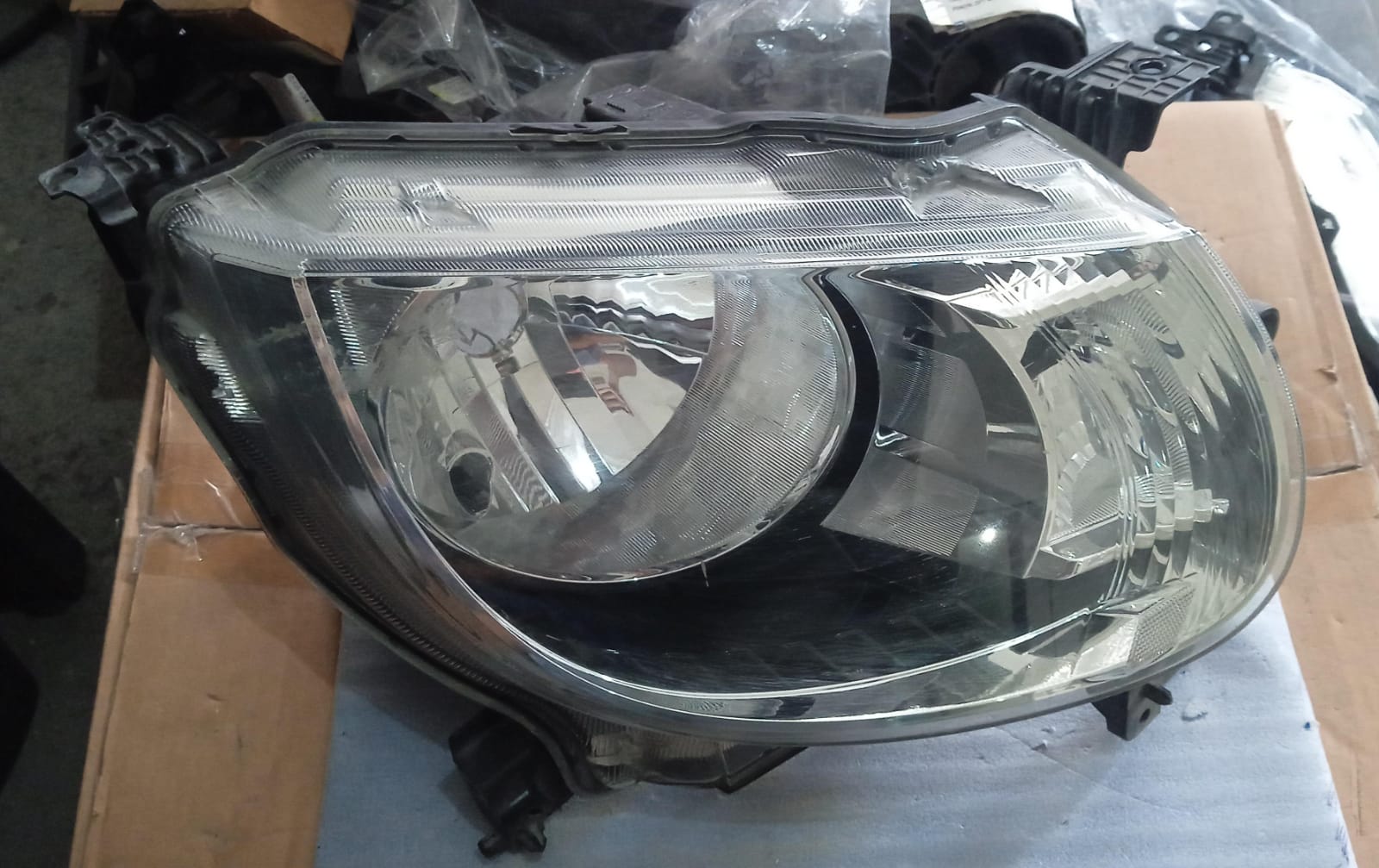 FARO DELANTERO DERECHO SUZUKI IGNIS 2017 100-59343