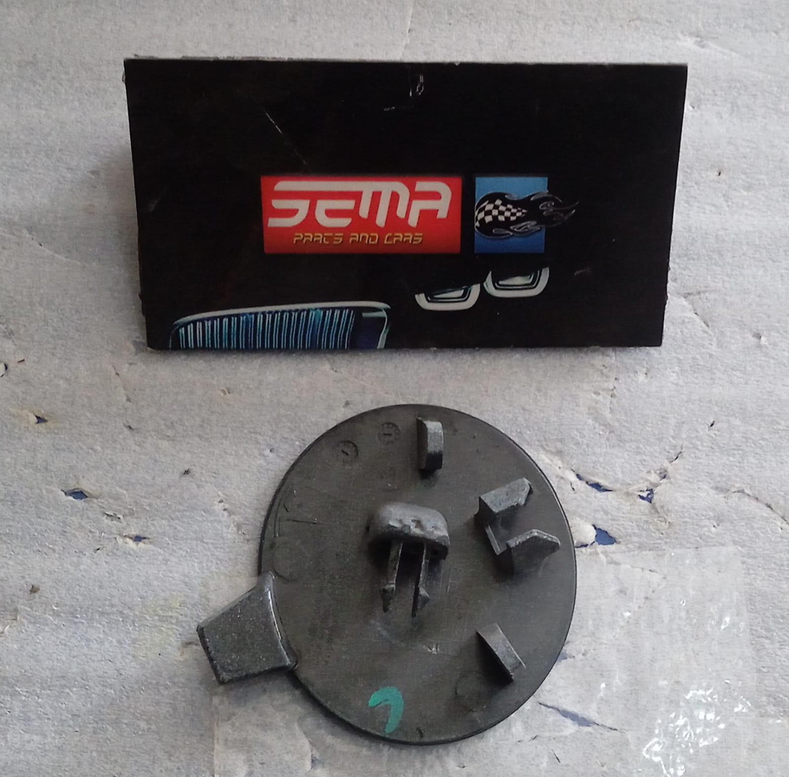 TAPA DE REMOLQUE DELANTERA TESLA MODEL 3 2023-2024 1694316-00-E - Imagen 2
