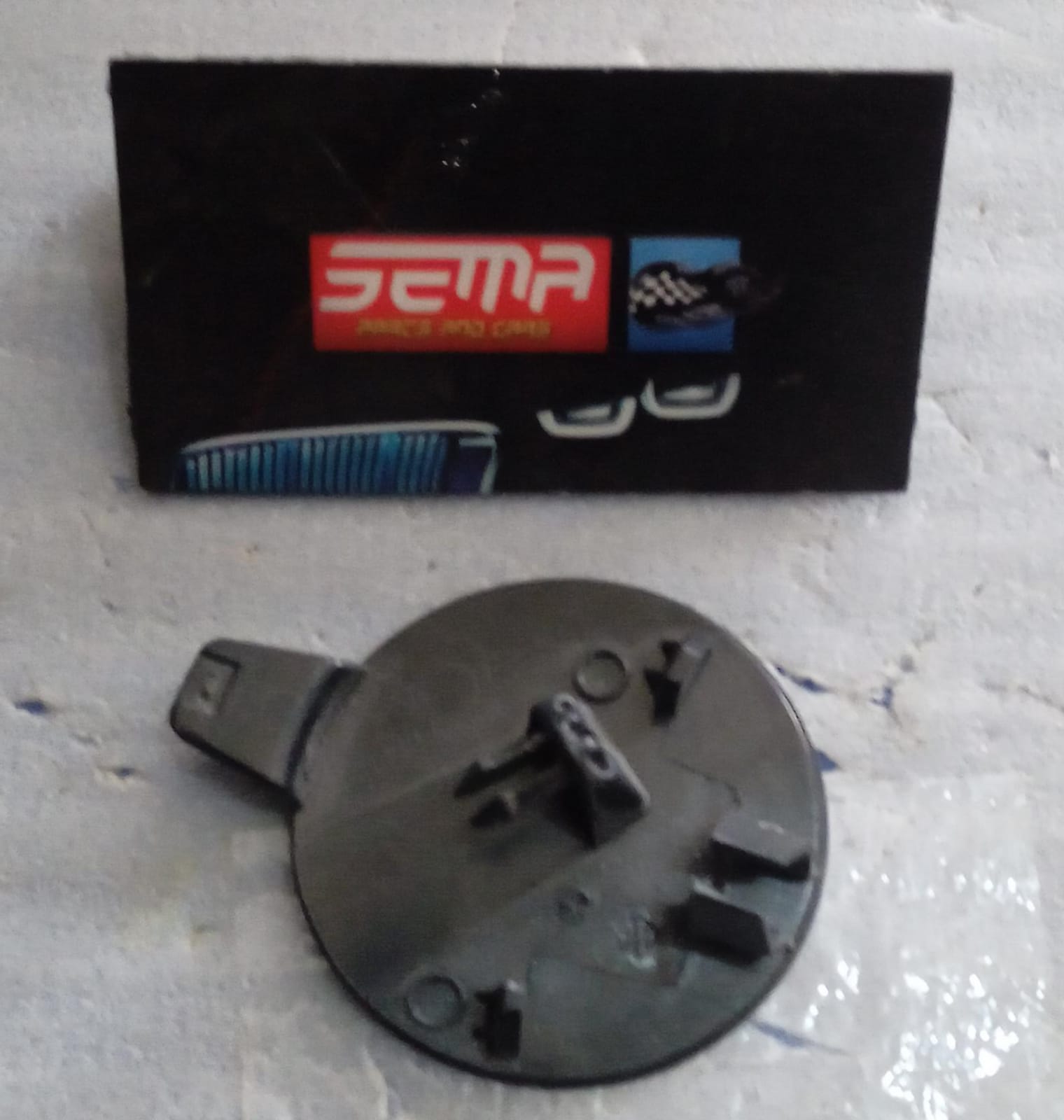 TAPA DE REMOLQUE DELANTERA TESLA MODEL Y 2019-2024 1493746-00 - Imagen 2