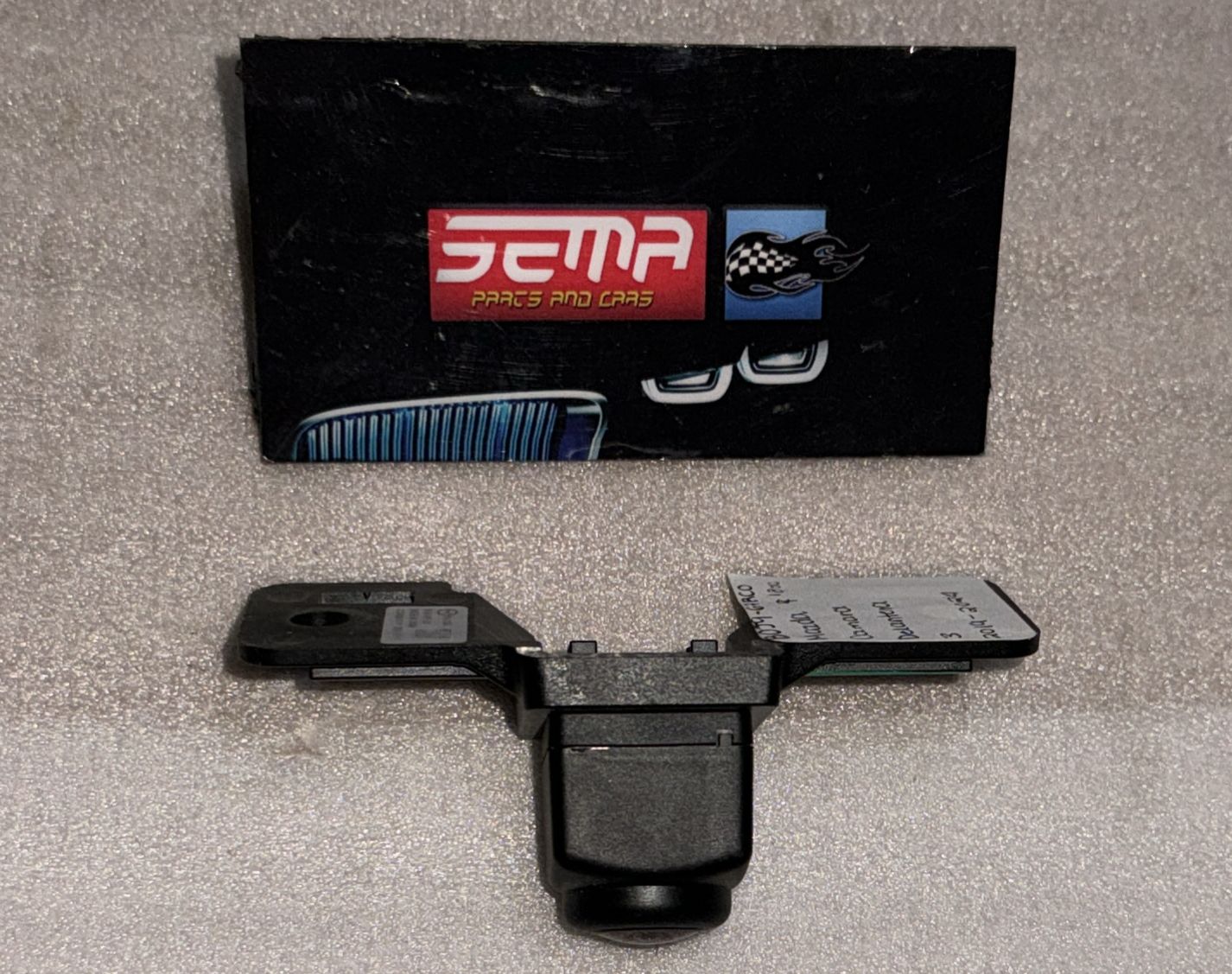 CAMARA DE REVERSA MAZDA 3 2019-2024 B0J9-67RC0 - Imagen 2
