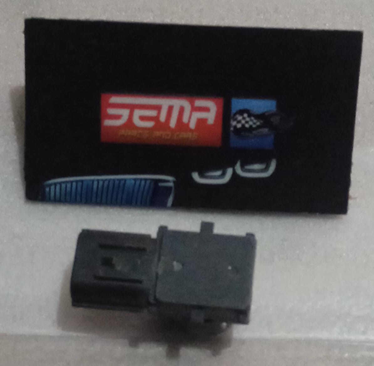 SENSOR ESTACIONAMIENTO SUZUKI SWIFT 2025 3F115-69TB0 - Imagen 2