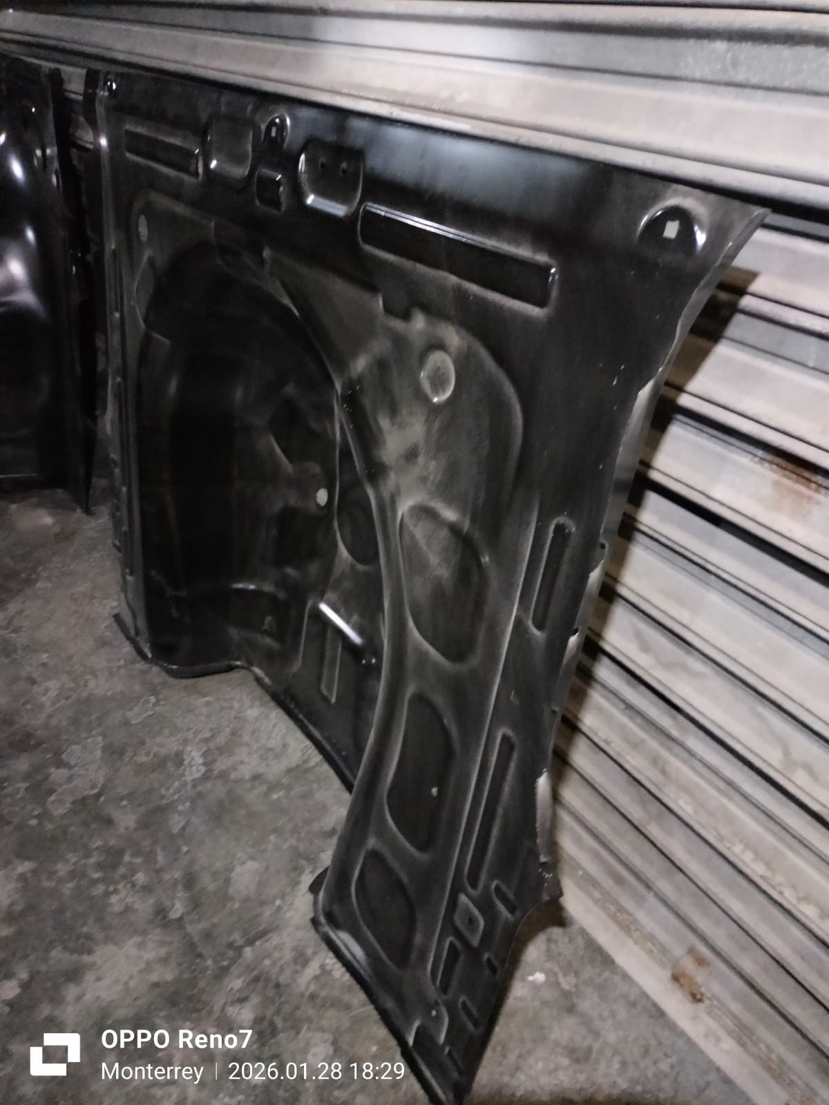 PISO CAJUELA KIA RIO, SEDAN 2015-2017 65513-J0010 - Imagen 4