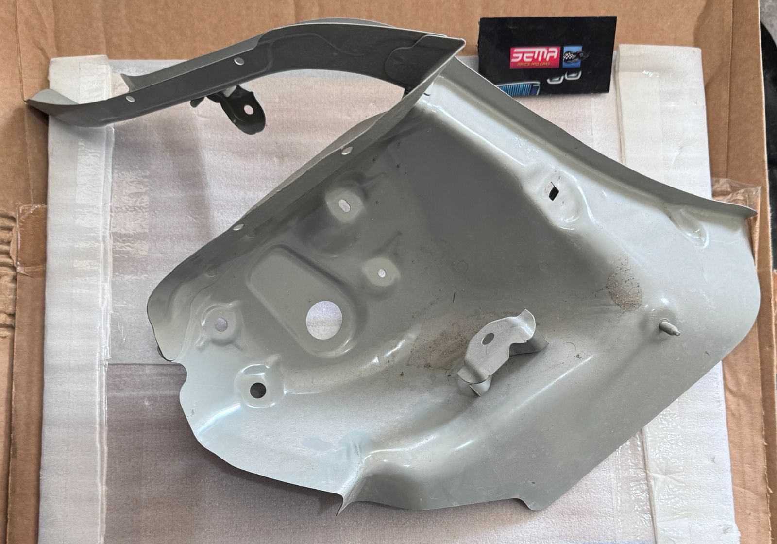 BASE DE CALAVERA TRASERA KIA FORTE 2019-2024 71570M6000