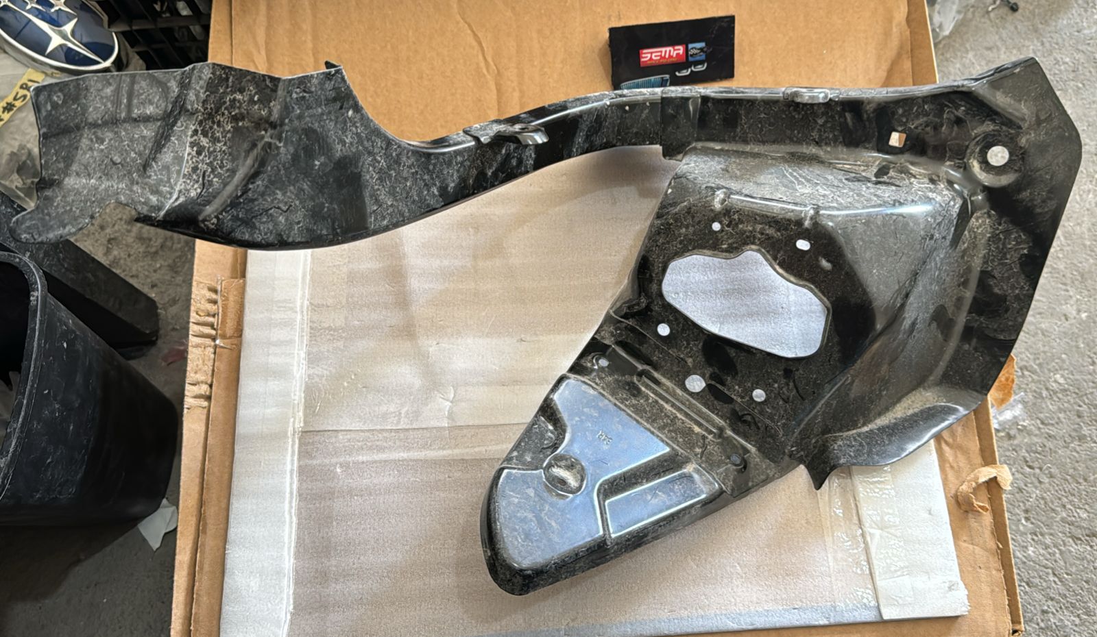 BASE DE CALAVERA DERECHA KIA RIO 2018-2023 71585j9200