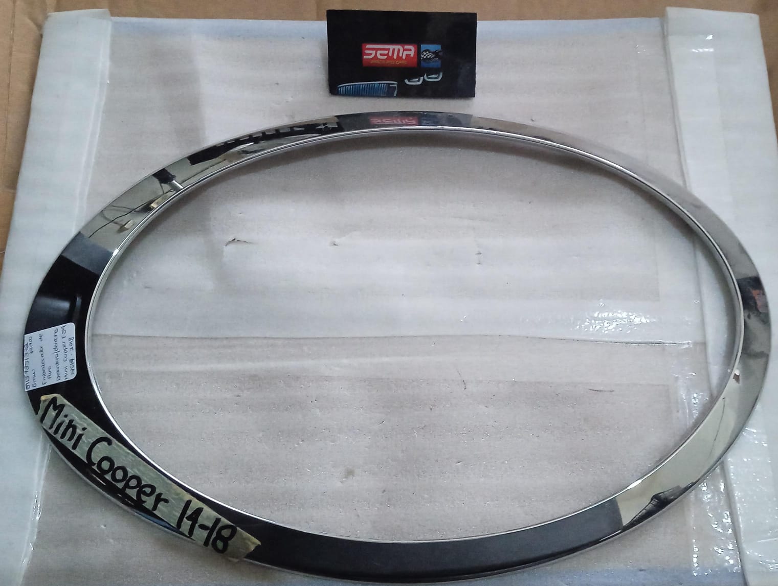 EMBELLECEDOR DE FARO DELANTERO DERECHO BMW MINI COOPER 2014-2018 51137351372