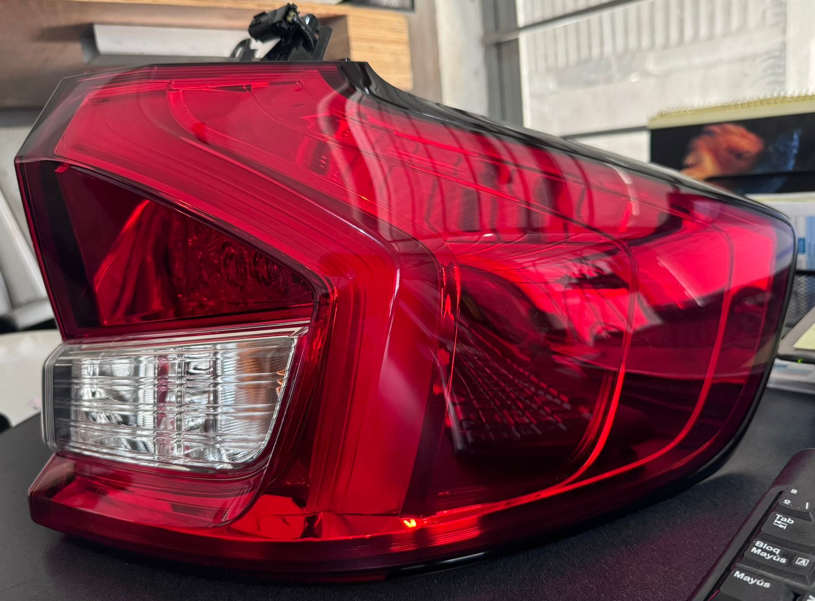 CALAVERA TRASERA DERECHA SUZUKI ERTIGA 2018-2025 115746315UZU