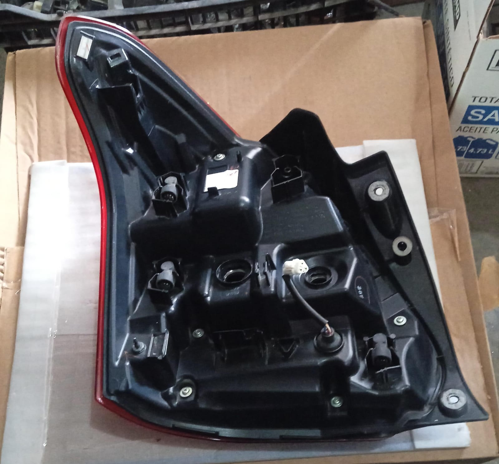 CALAVERA TRASERA DERECHA SUZUKI SWIFT 2021 220-59363 - Imagen 2