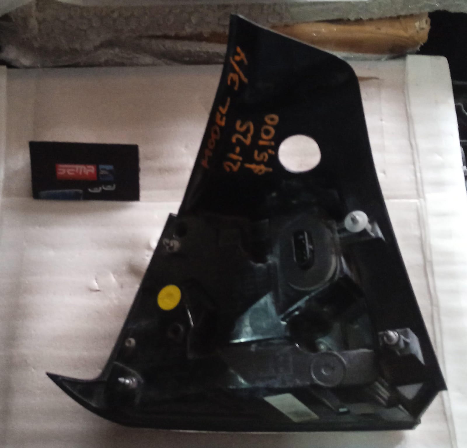 CALAVERA TRASERA DERECHA TESLA MODEL Y 2021-2025 1502087-00-D - Imagen 2